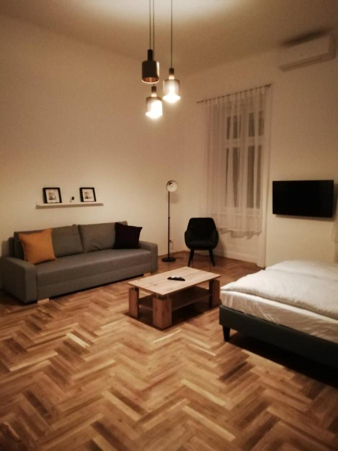 Appartamento Luxury New Cozy Flat At Dob Street Nearby Gozsdu Court *