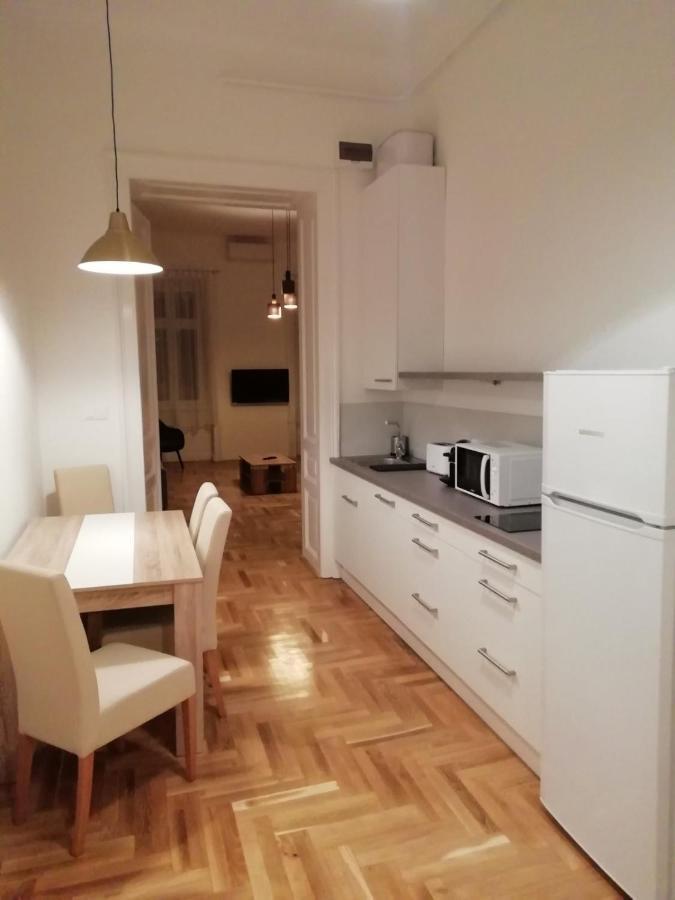 Appartamento Luxury New Cozy Flat At Dob Street Nearby Gozsdu Court *